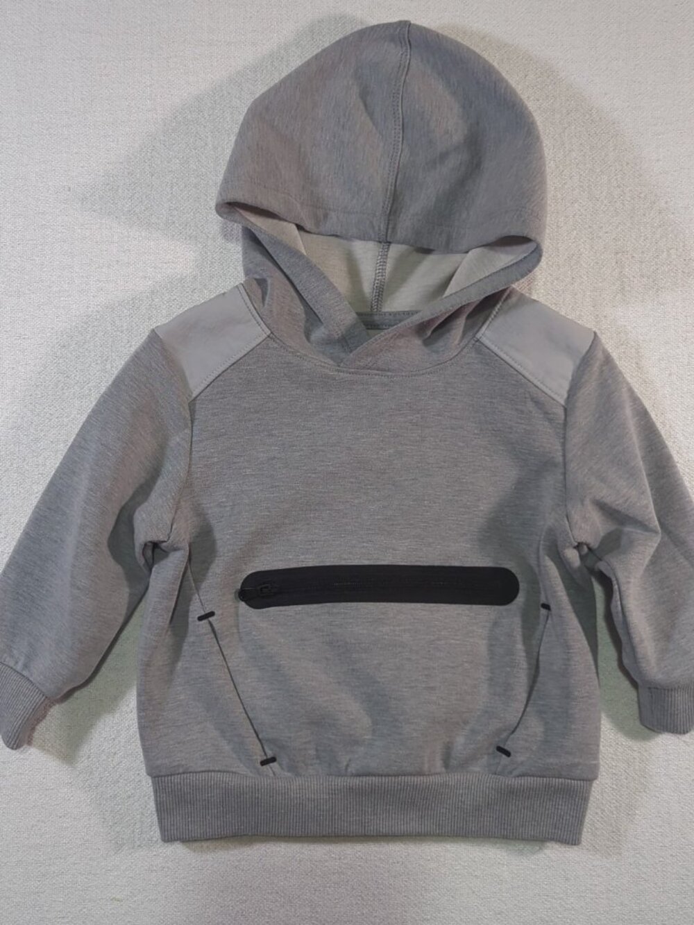 Old Navy Baby Gray Dynamic Tech Fleece Hoodie Black Zip Pocket Sweatshirt 12-18M